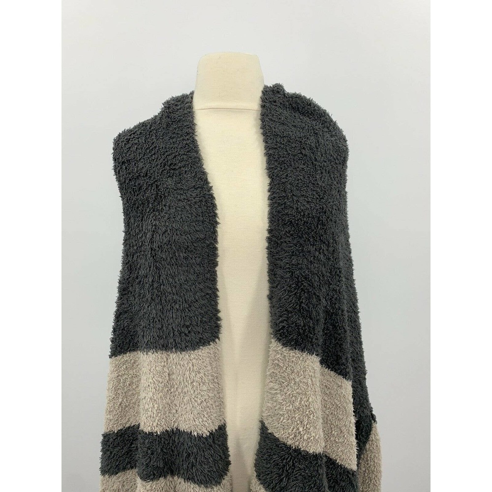 Barefoot Dreams Malibu Wrap in Carbon Sand Stripe - Picture 6 of 8